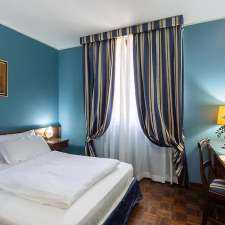 Lucrezia Borgia Hotel