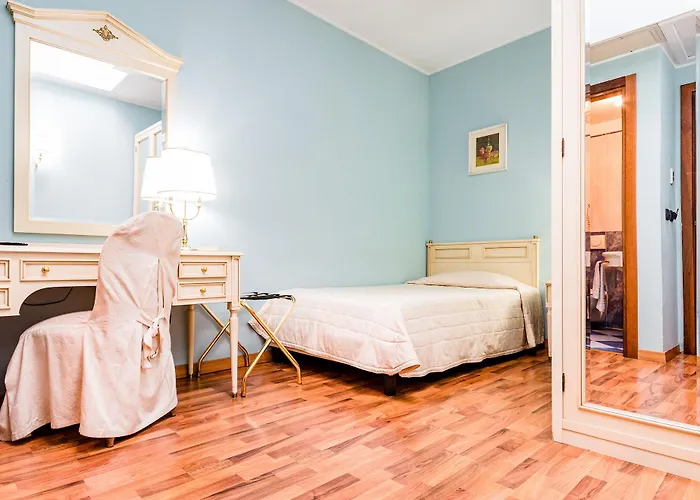 Hotel Lucrezia Borgia 3*