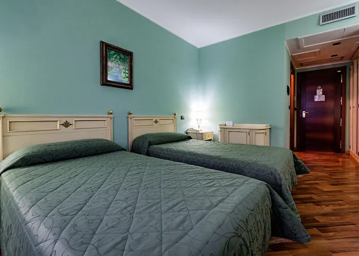 Hotel Lucrezia Borgia 3*