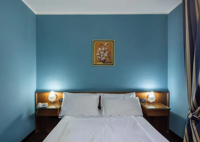 Lucrezia Borgia 3* Ferrara