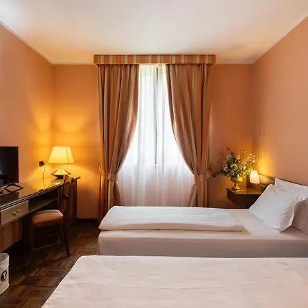 ホテル Lucrezia Borgia フェラーラ