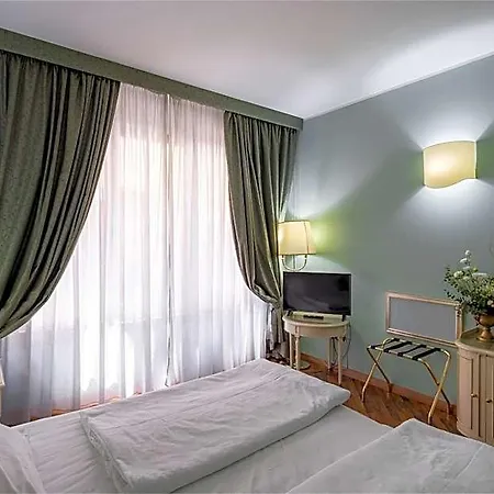 Lucrezia Borgia 3*