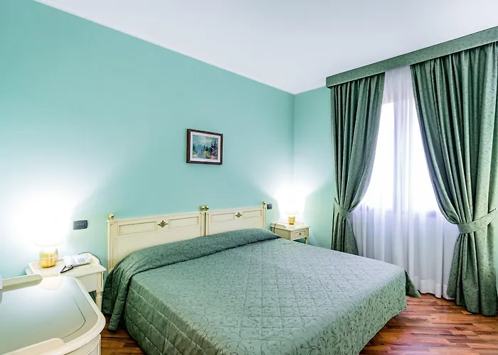 Lucrezia Borgia Hotel