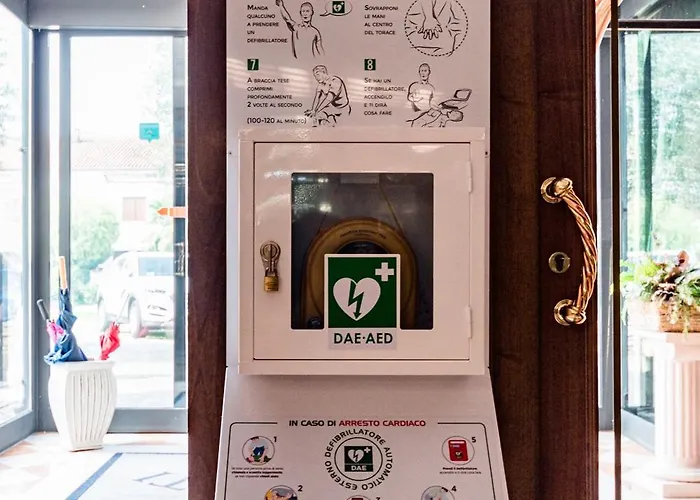 Lucrezia Borgia Hotel