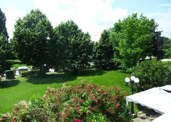 Hotel Lucrezia Borgia 3*