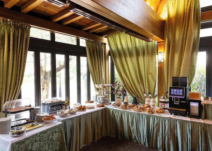 Lucrezia Borgia Hotel